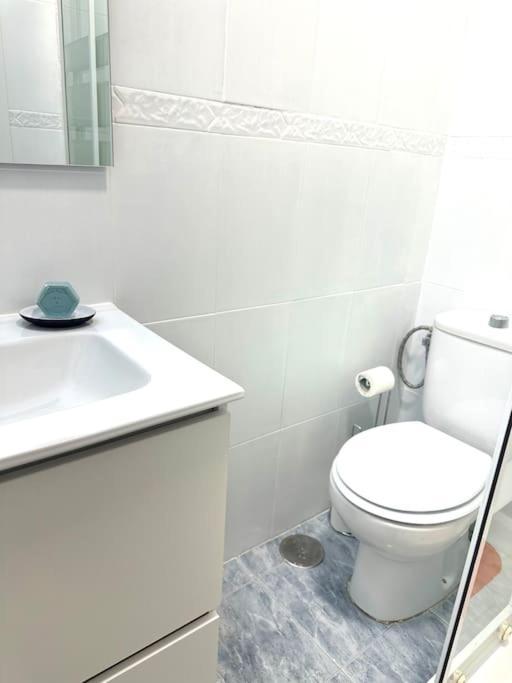Pizarro ! Apartament Màlaga